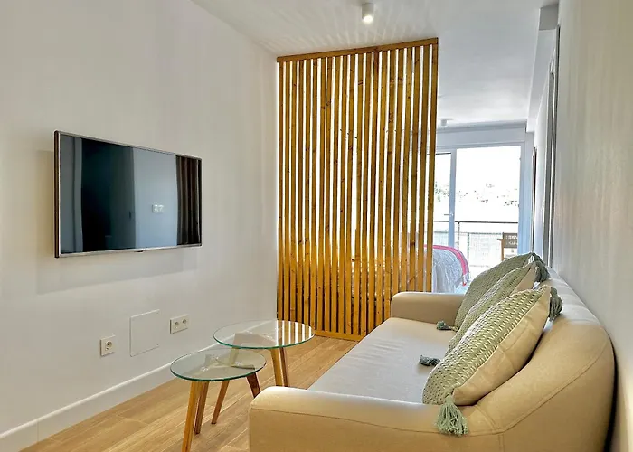 Oasis Center With Mountain Views - Eaw Homes * Μαρμπέλλα