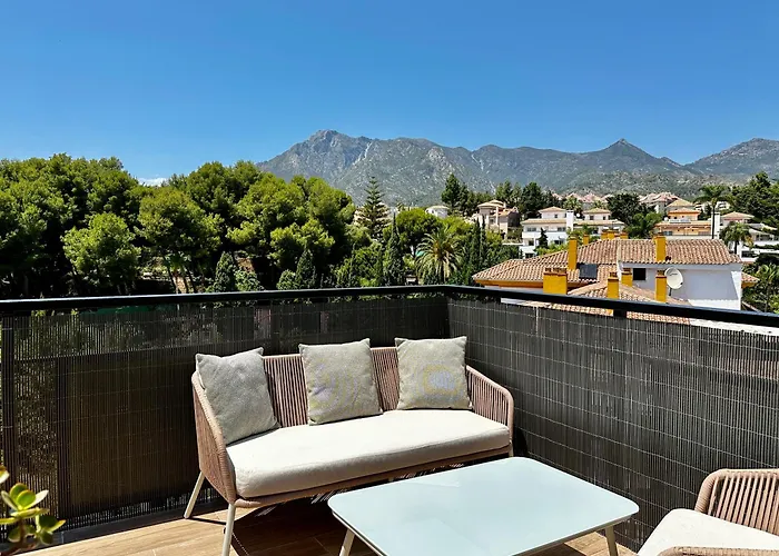 Oasis Center With Mountain Views - Eaw Homes Μαρμπέλλα