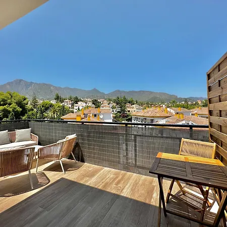Daire Oasis Center With Mountain Views - Eaw Homes *