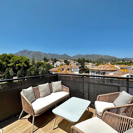 Oasis Center With Mountain Views - Eaw Homes *